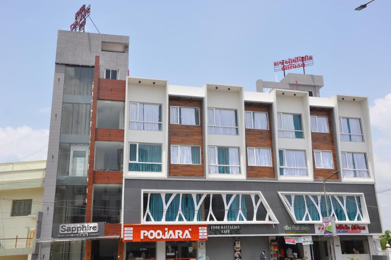 Hotel Sapphire Inn Godhra Exterior foto