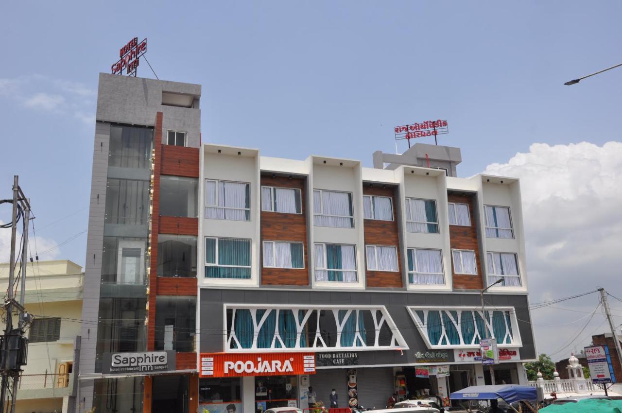 Hotel Sapphire Inn Godhra Exterior foto